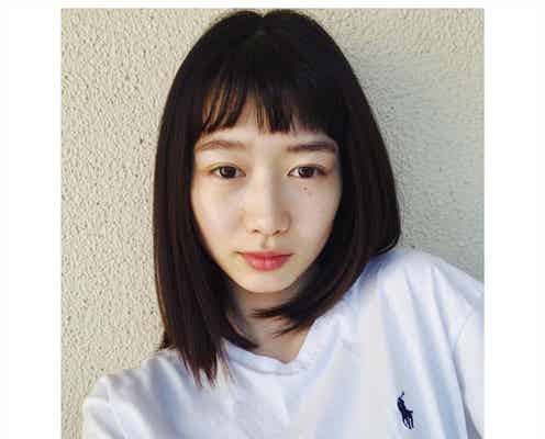 岡本夏美、セルフカットで“オン眉”にイメチェン「似合ってる」「新鮮」と反響
