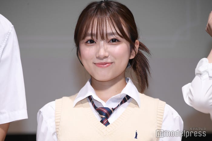 矢吹奈子(C)モデルプレス