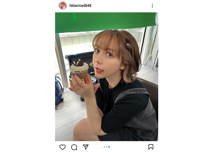 村重杏奈 お茶目な舌ペロショットに 小悪魔系 犯罪級に可愛い とファン歓喜 モデルプレス