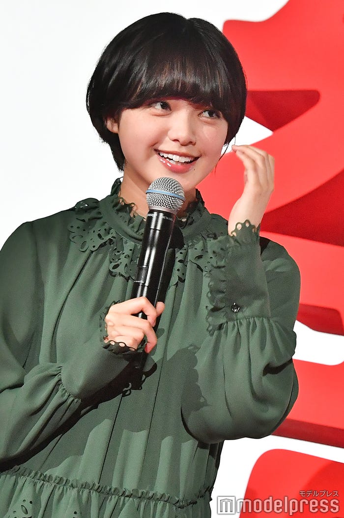 平手友梨奈(C)モデルプレス