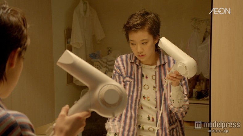 蒼井優、パジャマ姿で猛ダッシュ