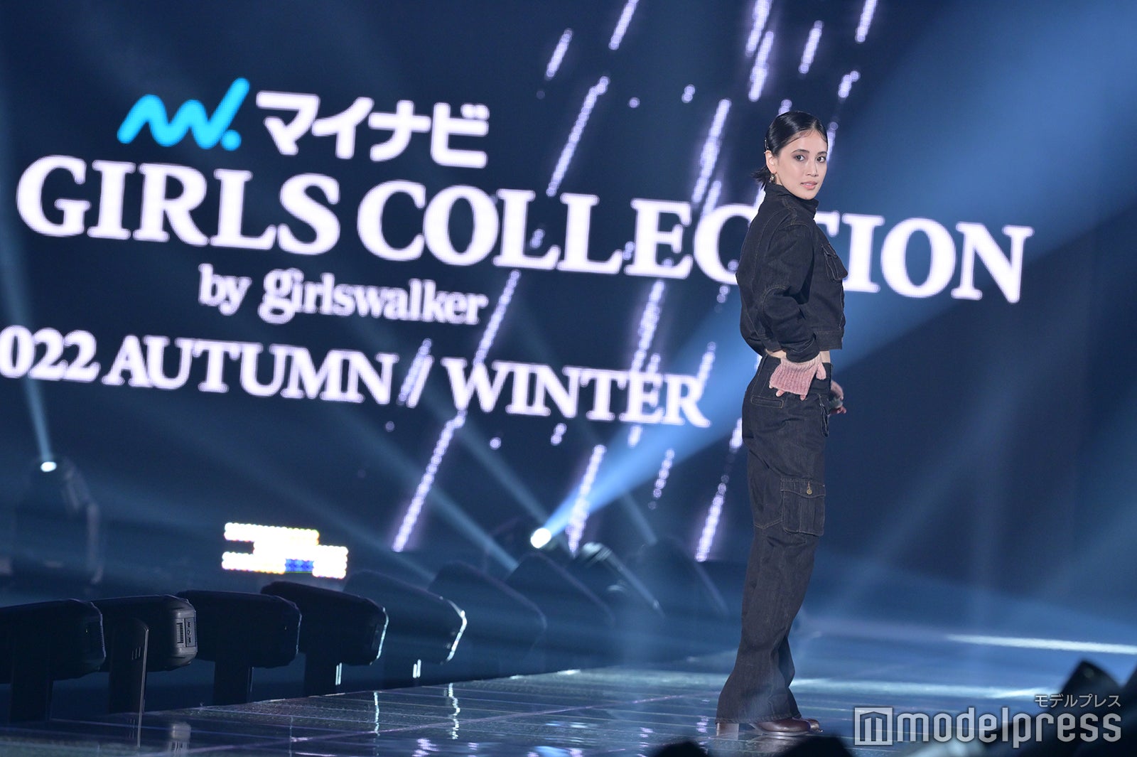 （C）モデルプレス