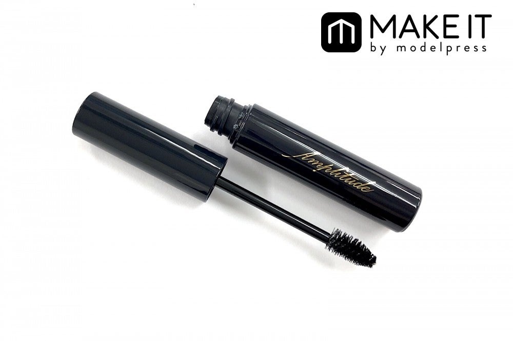 Amplitude／クリア アイブロウジェル／全1種／3,500円（税抜） (C)メイクイット