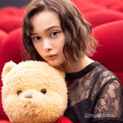 モデルプレス - 玉城ティナ「ずっと泣いてた」 ディズニー『プーと大人になった僕』が教える“本当に大切なモノ”<インタビュー>