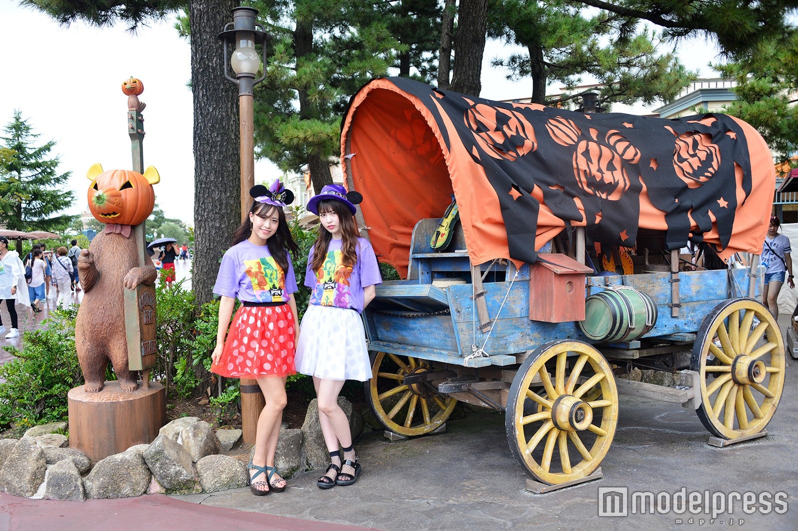 デコレーション／モデル：山本沙樹（左）、田方萌子（右）／（C）モデルプレス