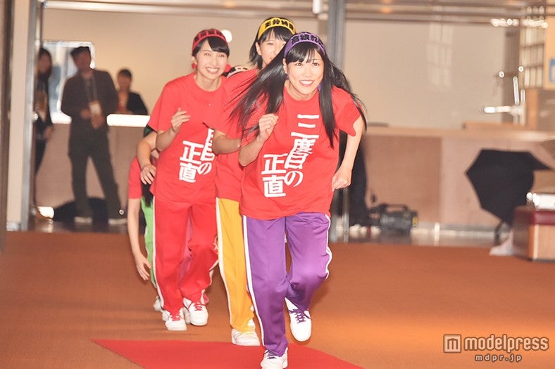 ももいろクローバーZ