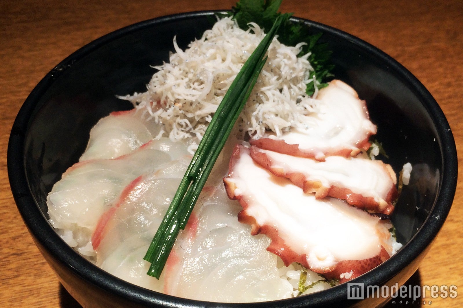 淡路島名物全部のせ丼／画像提供：AATJ