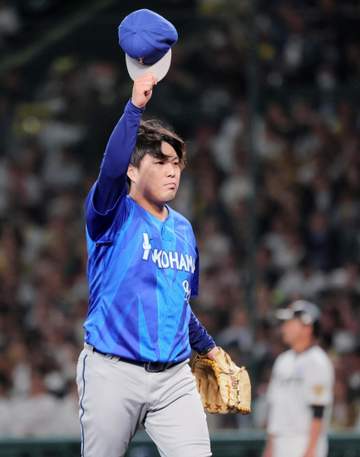 八回ピシャリのDeNA・馬場が古巣からCS2勝目「闘志をむき出しにして投げました」 古巣阪神相手にCS2勝目 日本Sへ「みんなで粘ってつないでやっていきたい」