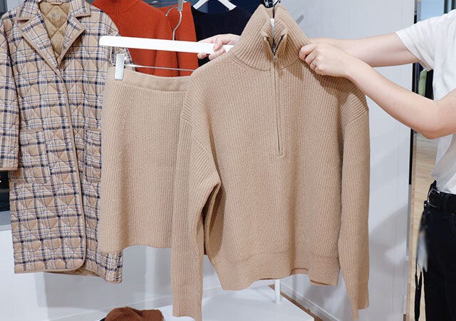 ユニクロ　秋冬　新作スカート　セットアップ