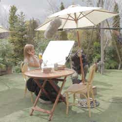 ローラ/「サッポロ ホップ畑の香り」テレビCM「鼻にホップ」篇メイキングショット