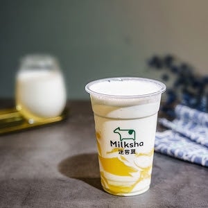 プレミアムプリンミルク ¥600／画像提供：MILKSHOP JAPAN株式会社