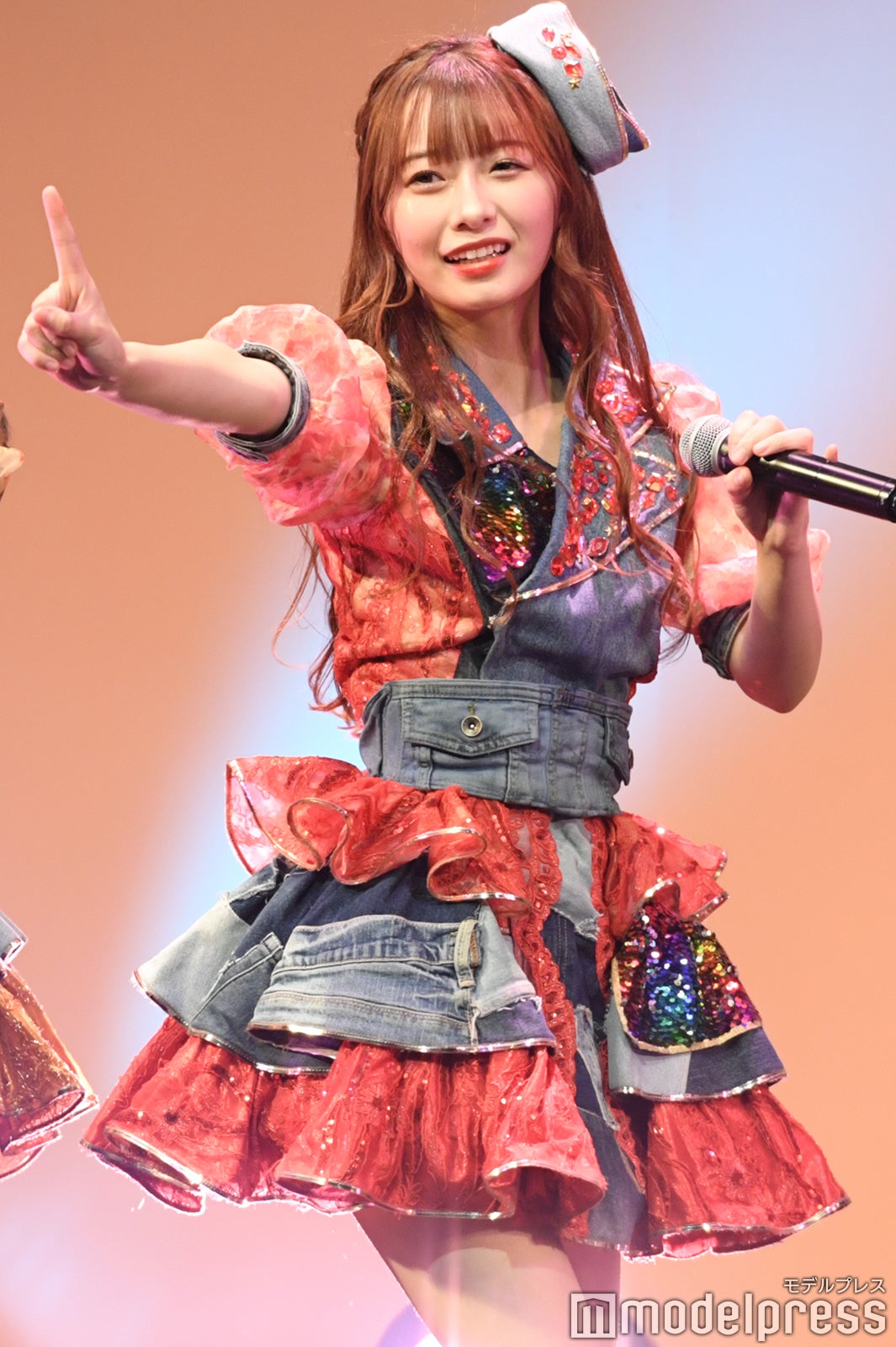 涼本理央那（C）モデルプレス