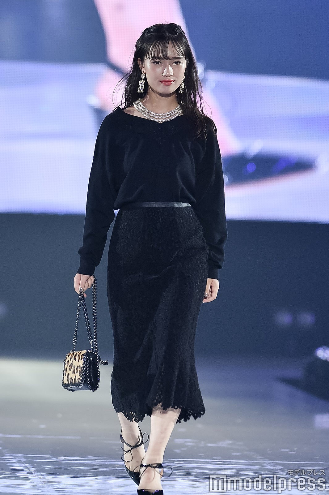 メドウズ舞良（C）モデルプレス