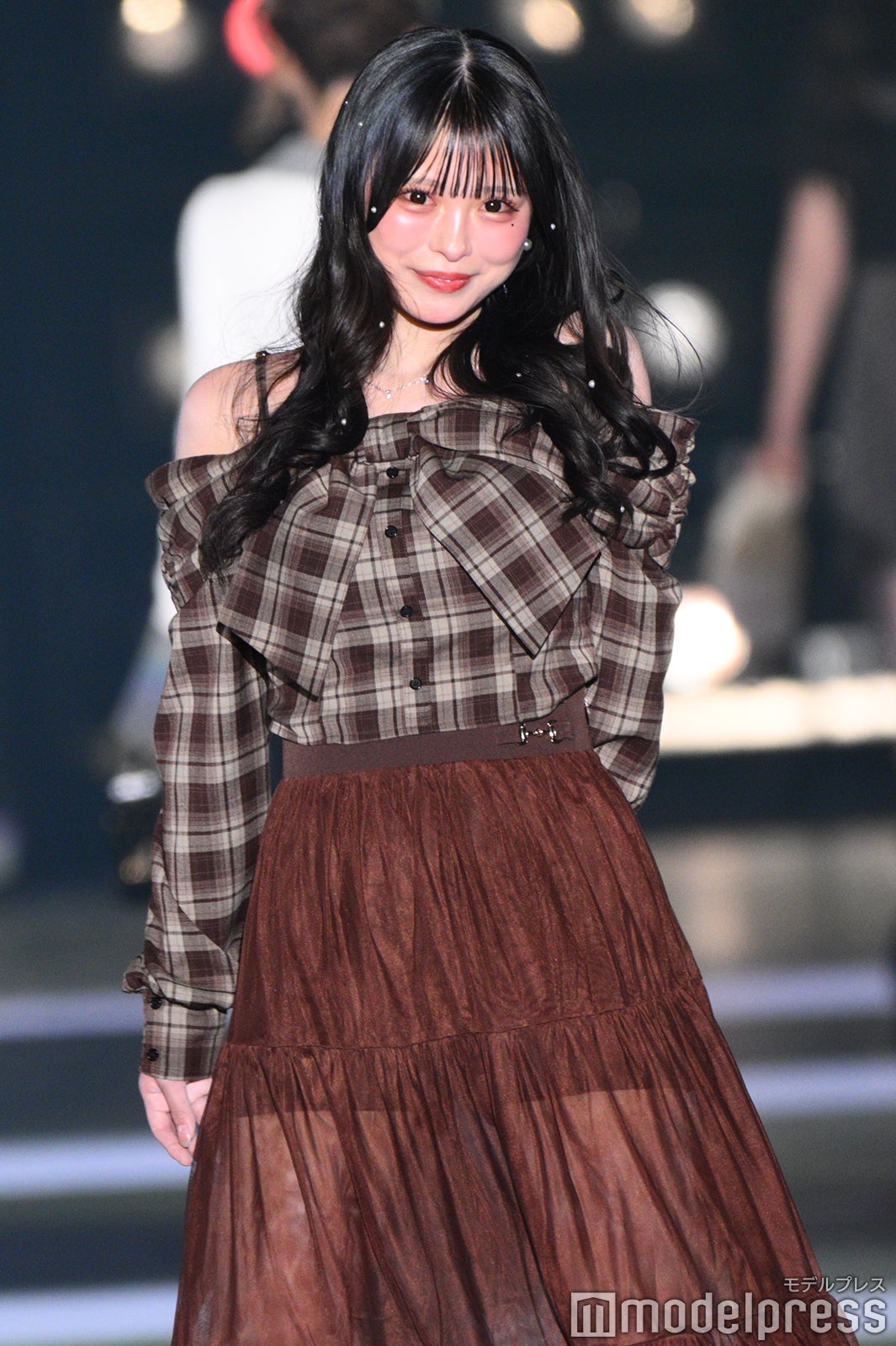 iLiFE! 心花りり 若葉のあ 福丸うさ 新アー写公開】 あいす 【白】 心花りり【赤】 那蘭のどか