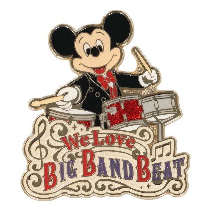 ピンバッジ¥1,200(C)Disney
