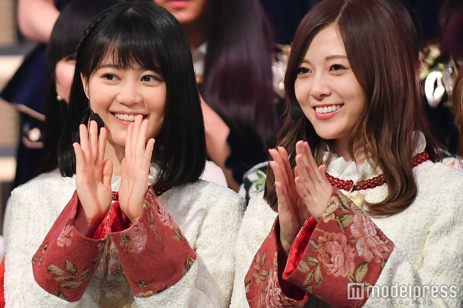 乃木坂46生田絵梨花、白石麻衣 （C）モデルプレス