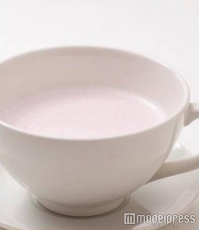 女子に人気の「XOXO」680円／画像提供：クイーンズコレクション