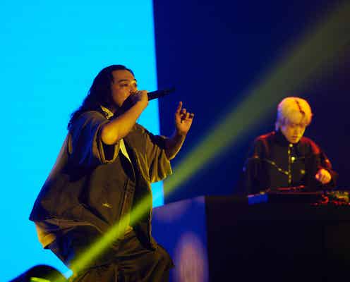 Creepy Nuts「Bling-Bang-Bang-Born」披露に会場熱狂 ライブ初披露の新曲も