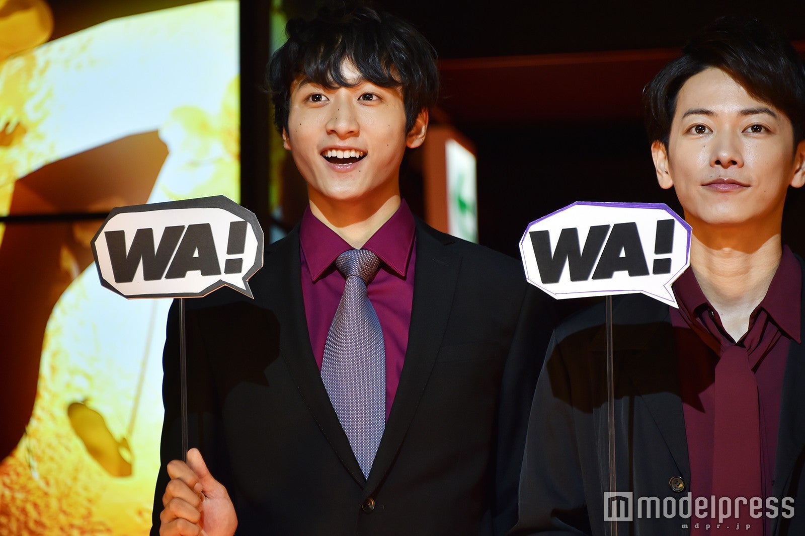 左から：小関裕太、佐藤健（C）モデルプレス