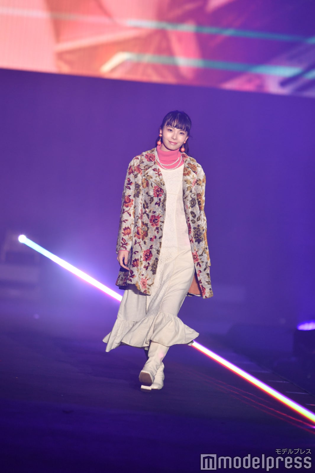 （C）モデルプレス