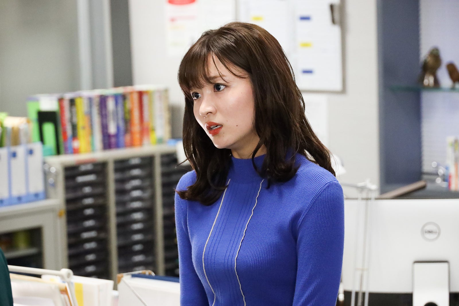 岡崎紗絵「ナイト・ドクター」第4話より（C）フジテレビ