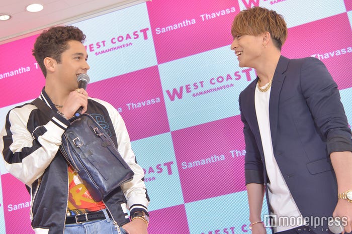 ずっと楽しそうなオースティン・マホーンと白濱亜嵐 (C)モデルプレス