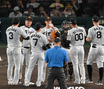 阪神 痛恨の連敗でマジック減らせず 2位巨人に2.5差に迫られる 日曜日の連勝が11でストップ 佐藤輝の35号弾は空砲に