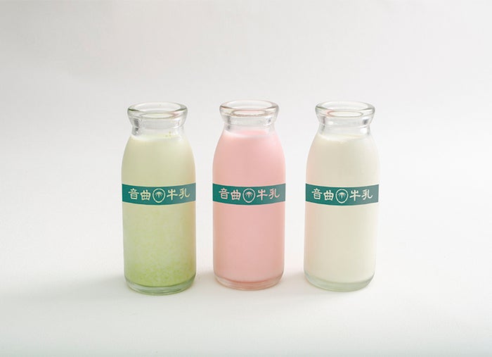 みんな大好き牛乳シリーズ(3種)各899円(C)2020 「映像研」実写映画化作戦会議 (C)2016 大童澄瞳/小学館