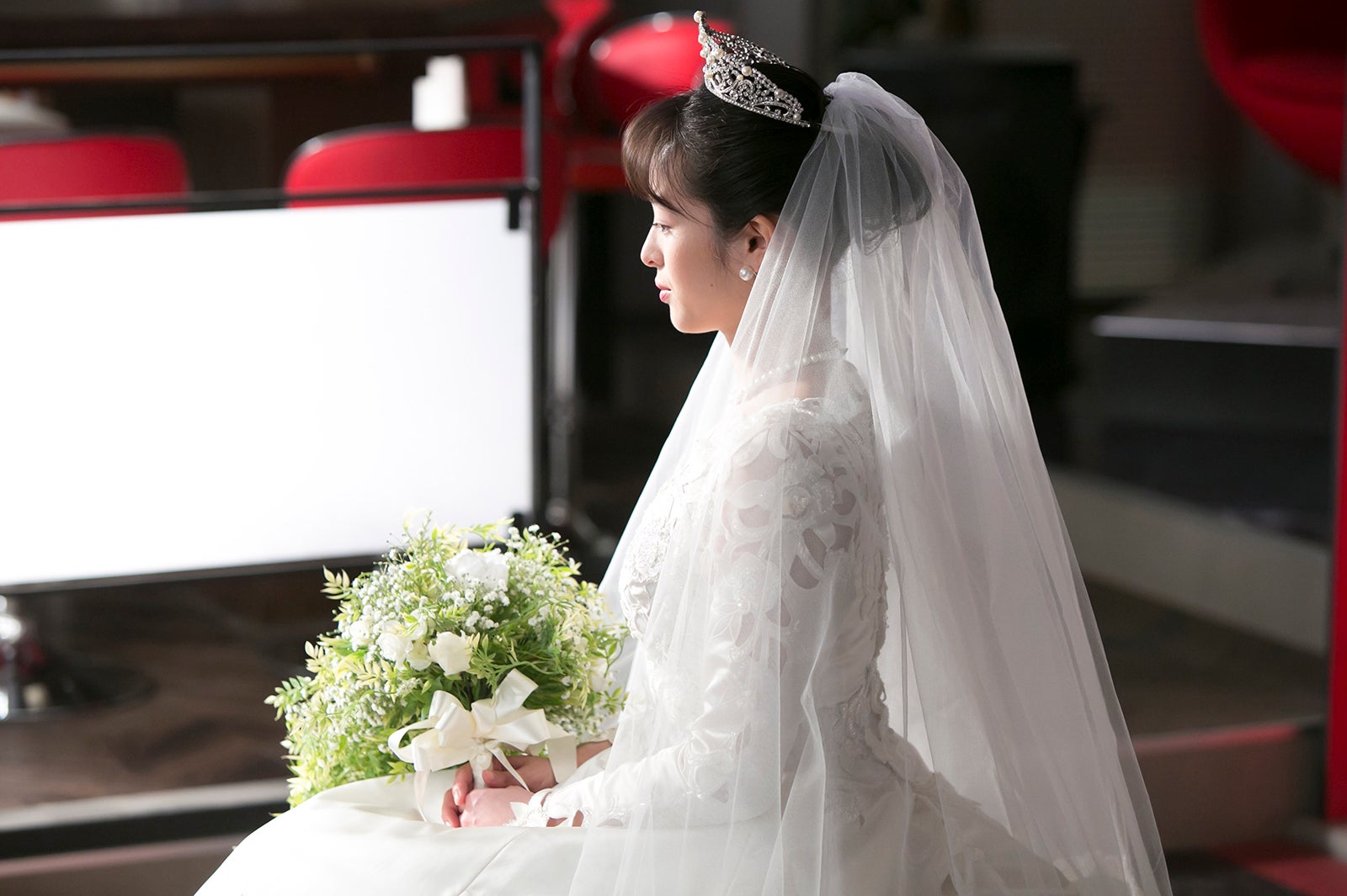 ユーコ役の清野菜名（C）NHK