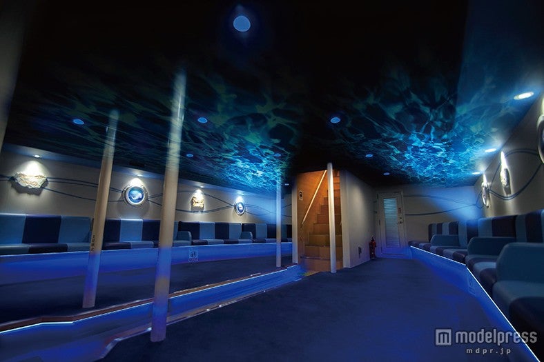 上甲板下ルーム／画像提供：富士急行