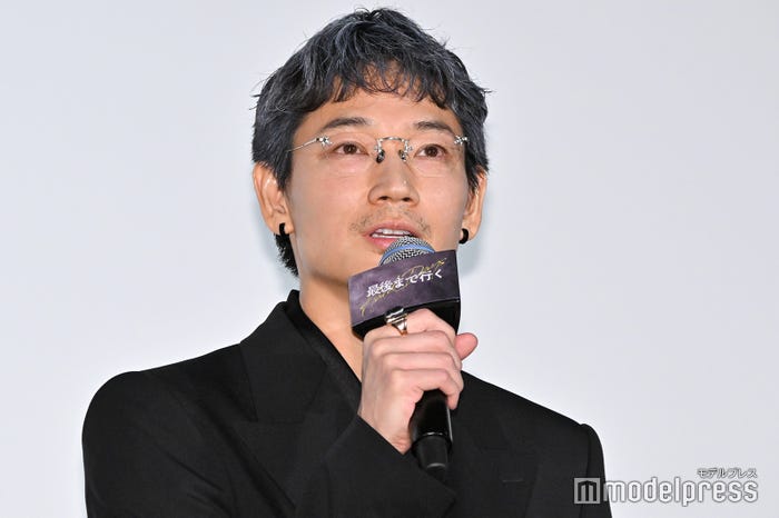 綾野剛(C)モデルプレス