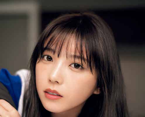 乃木坂46与田祐希の眼差しに釘付け Y字バランスショットも公開