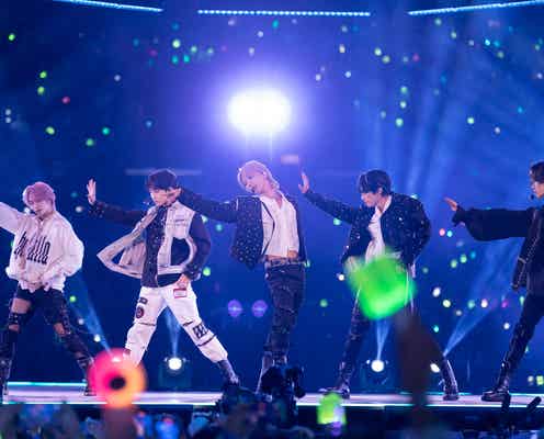 WayV「KCON LA」開幕から登場で上品かつ妖艶な色気放出 テン&ヤンヤンはペアでファンと交流<「KCON LA」2023 DAY1>