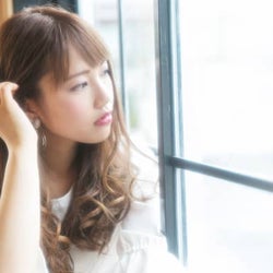 「好き」って気持ちを自分から出せない…受け身な女子のための恋愛マニュアル