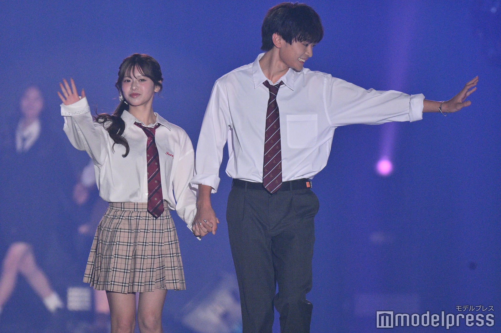 （C）モデルプレス