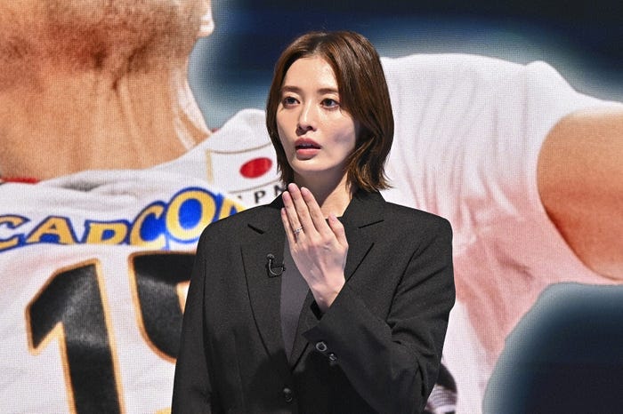 月城かなと「キャスター」第2話(C)TBS