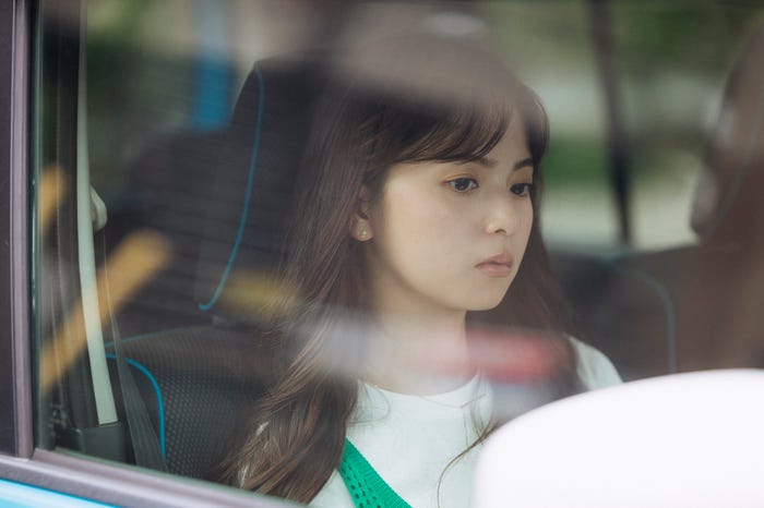 齋藤飛鳥「ライオンの隠れ家」第2話(C)TBS