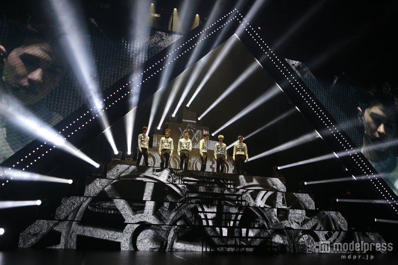 VIXXの「新たな一歩」に1万人熱狂　日本デビュー後初の単独来日公演＜ライブレポ・セットリスト＞