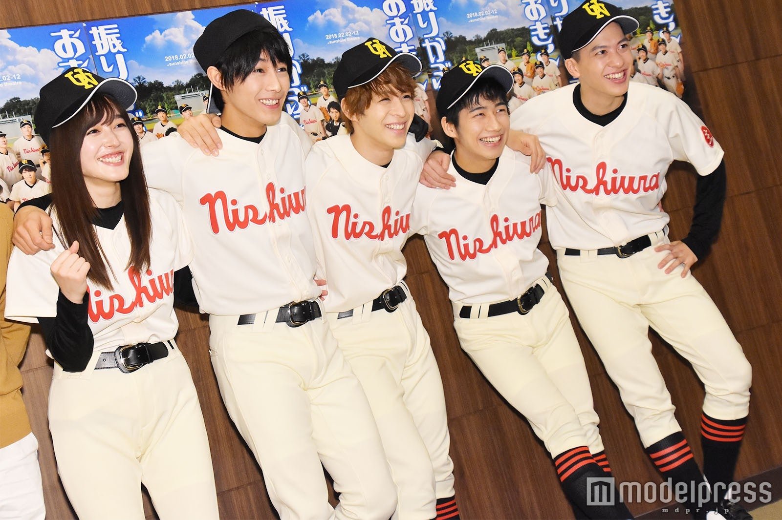 （左から）久住小春、猪野広樹、西銘駿、納谷健、白又敦 （C）モデルプレス