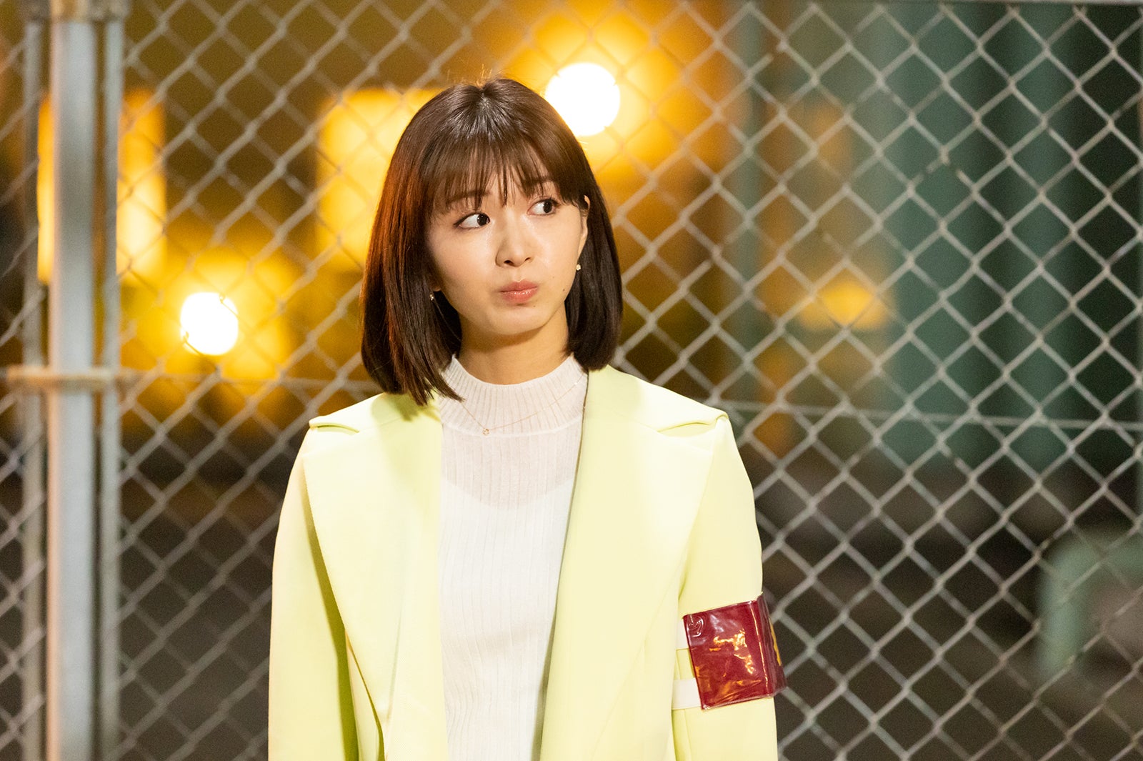 岡崎紗絵「ケイジとケンジ、時々ハンジ。」第1話より（C）テレビ朝日