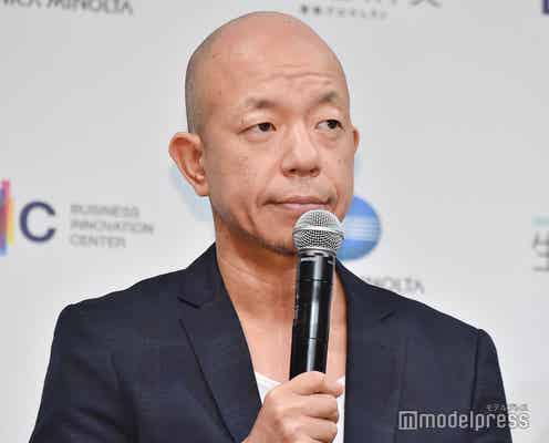 バイきんぐ小峠英二、惚れた芸人明かす「パフォーマンスじゃない」スタジオでキスも