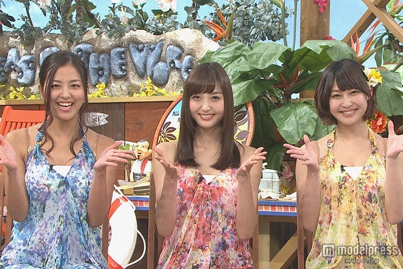 番組の看板娘“ミスマリンちゃん”（左から）美月、大浦育子、小柳歩