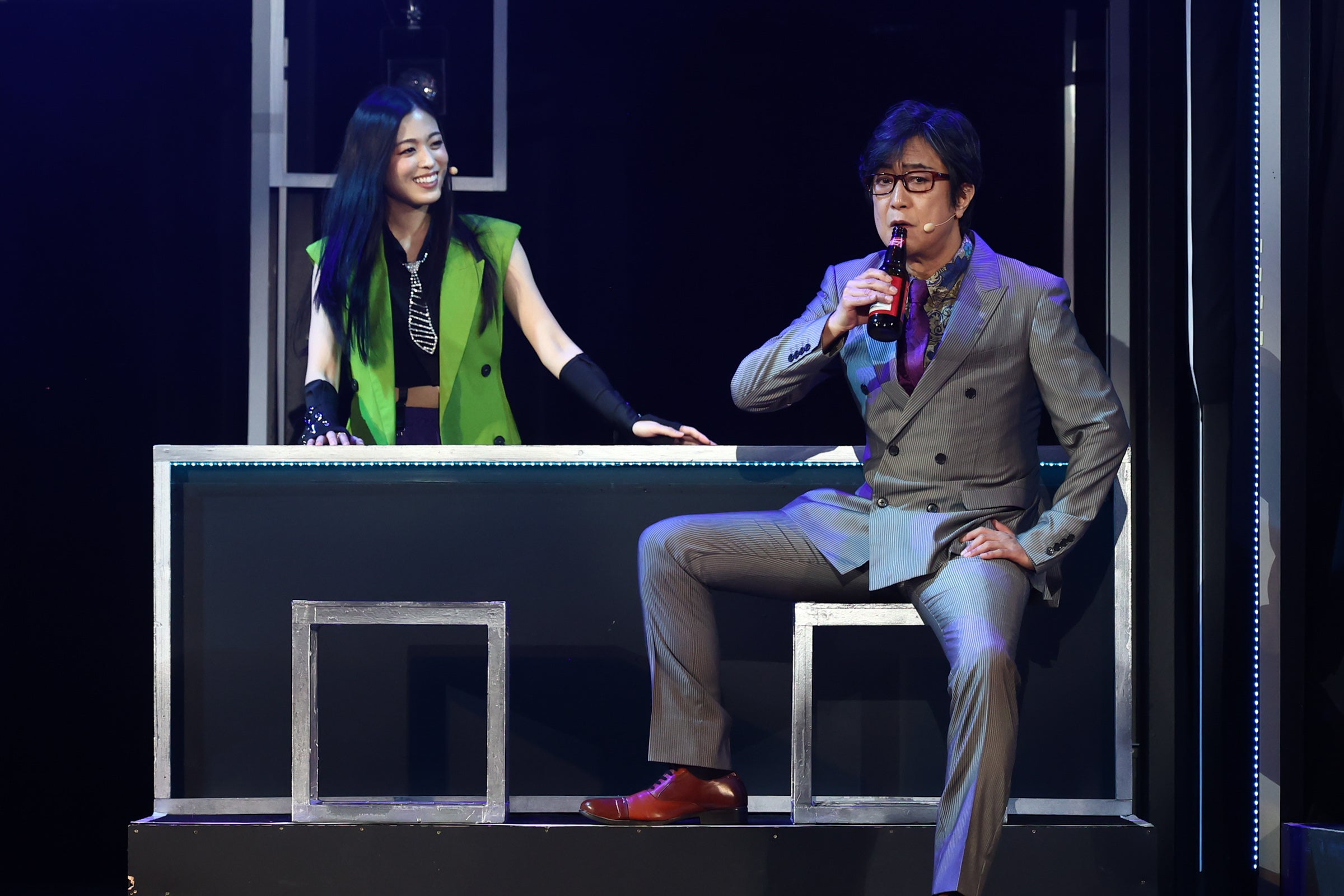 長谷川愛、瀬下尚人「ダッドシューズ2025」公開ゲネプロより