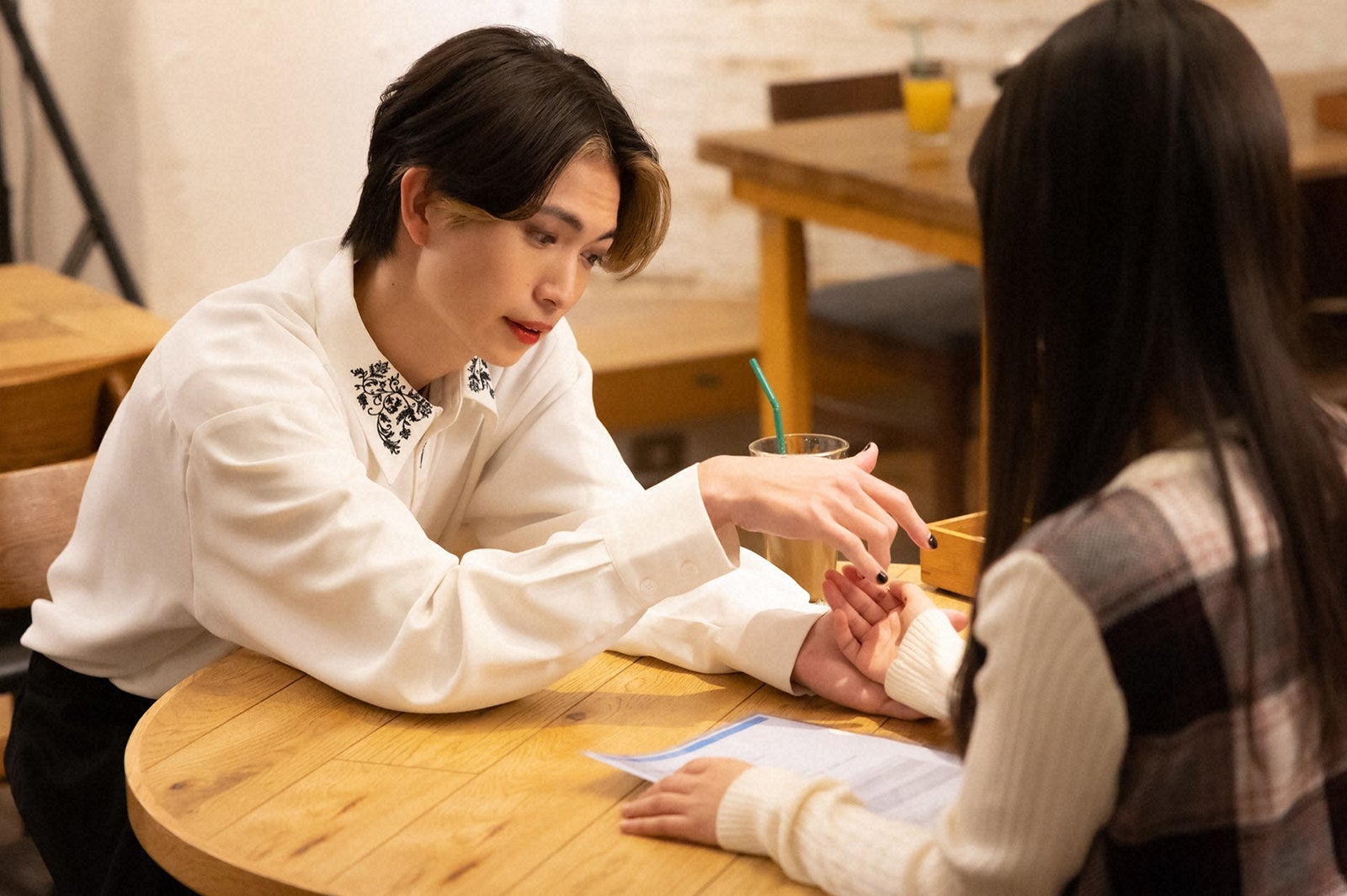 綱啓永／ドラマ「ひともんちゃくなら喜んで！」第9話より（C）ABC