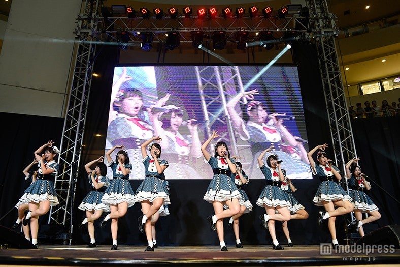 AKB48・チーム8（C）AKS