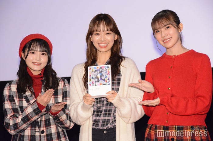 高瀬愛奈、濱岸ひより、森本茉莉/日向坂46(C)モデルプレス