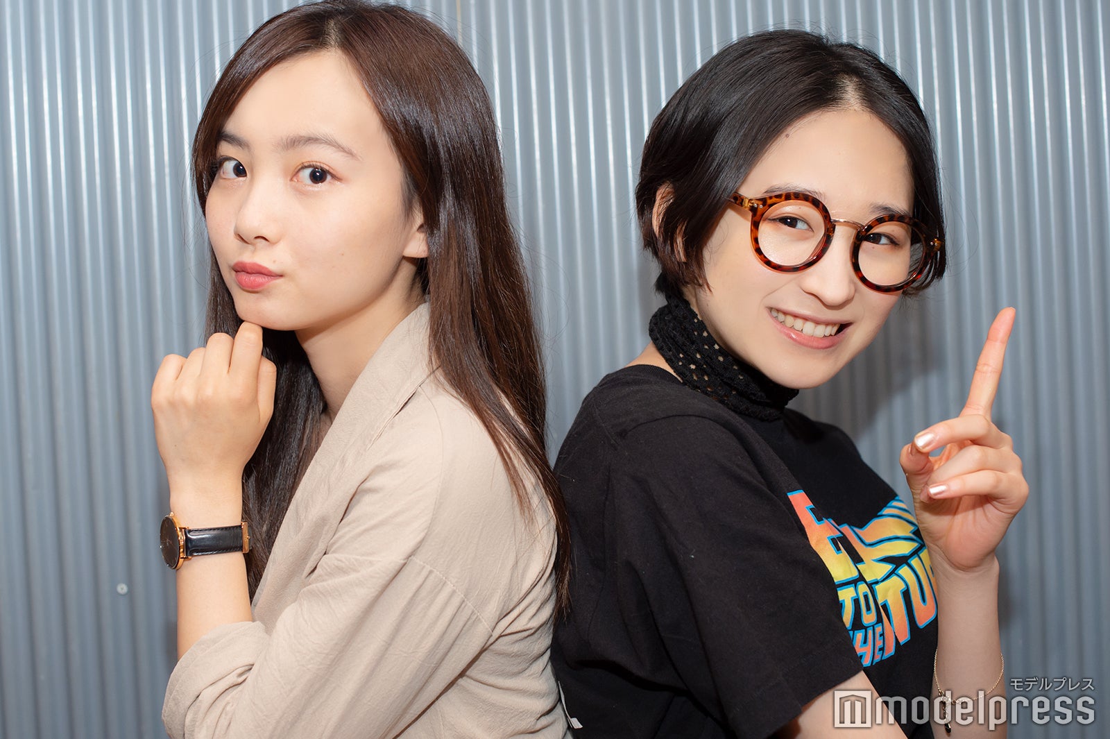 現役早稲田生YouTuber・青山舞莉、ガチ恋愛トーク　めがねとコラボで赤裸々告白