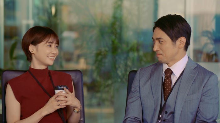 倉科カナ、高橋光臣(C)「隣の男はよく食べる」製作委員会