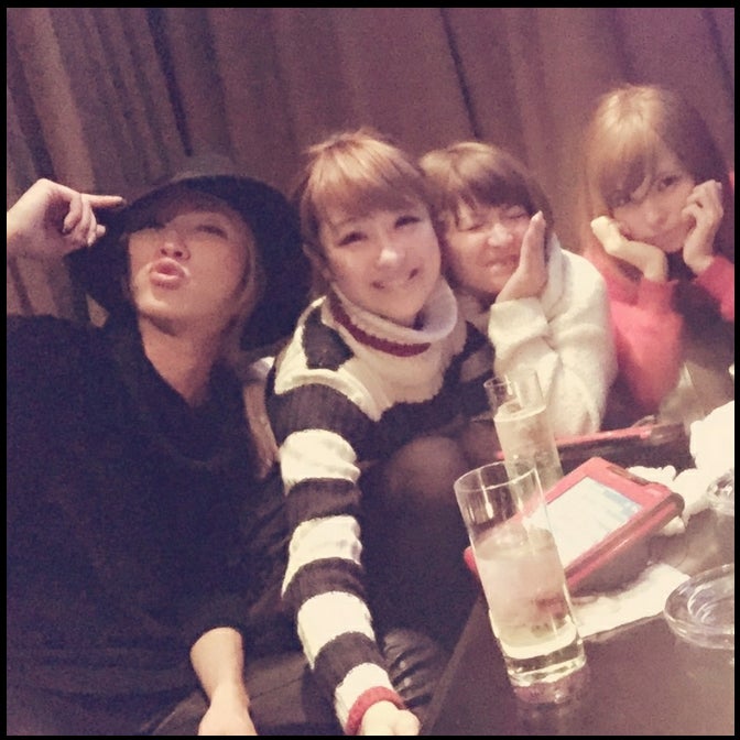 矢口真里バースデーに益若つばさ、鈴木奈々ら豪華集結