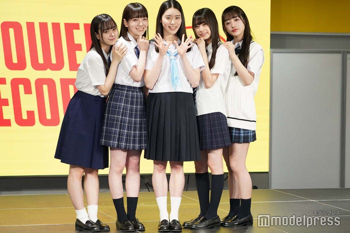 私立恵比寿中学(左から)仲村悠菜、桜井えま、風見和香、小久保柚乃、桜木心菜(C)モデルプレス